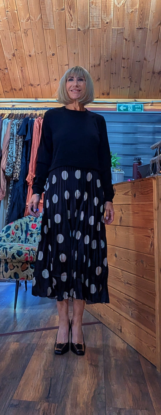 Front view One size UK 8–16 black spot dress with soft long sleeve top and flowing midi skirt