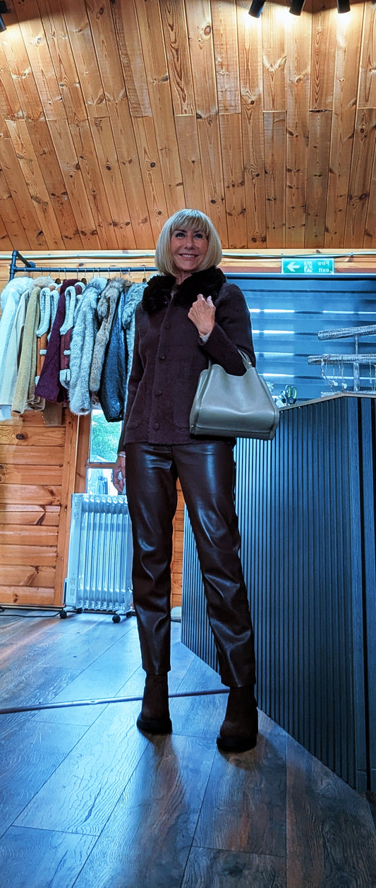 Amaryllis chocolate cardigan with faux-fur collar and button front