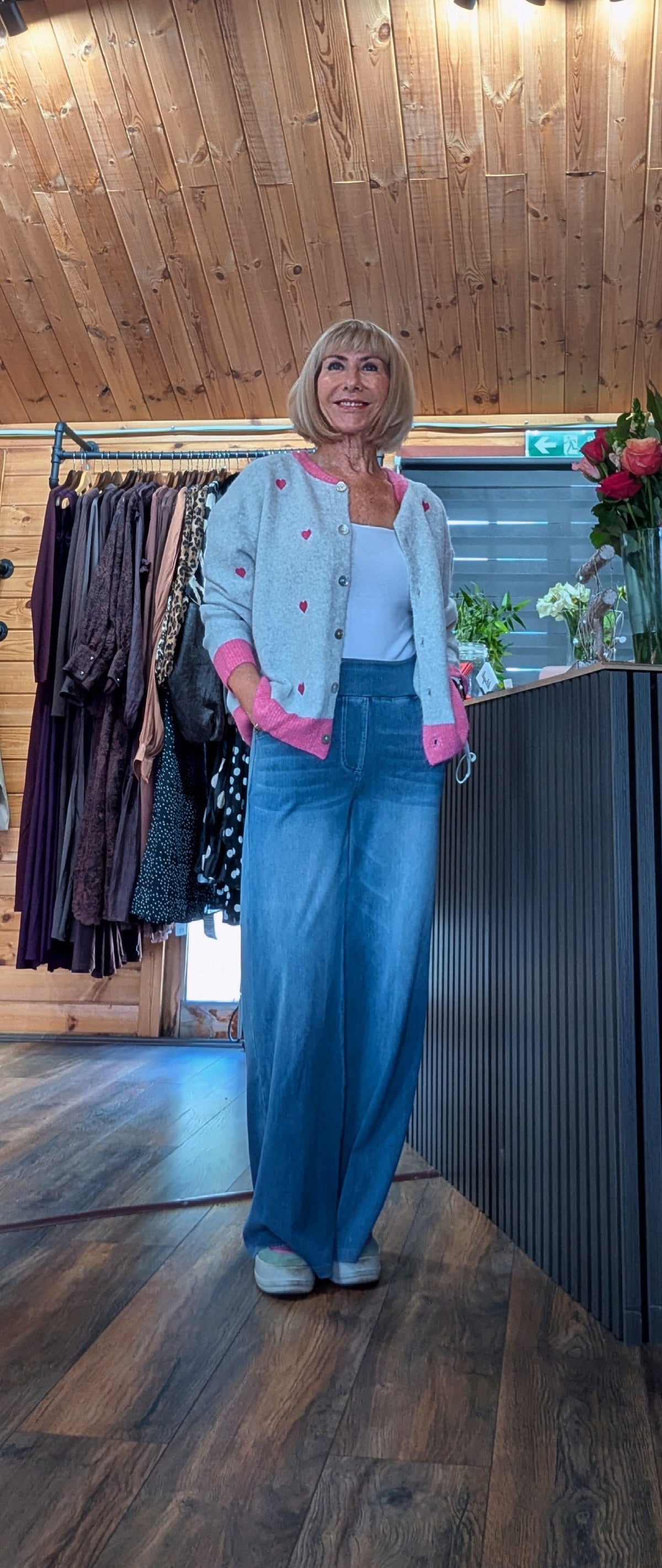 Women’s lightweight heart cardigan with long sleeves
