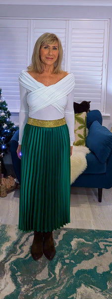 Trinny Pleated Midi Skirt in Apple Green