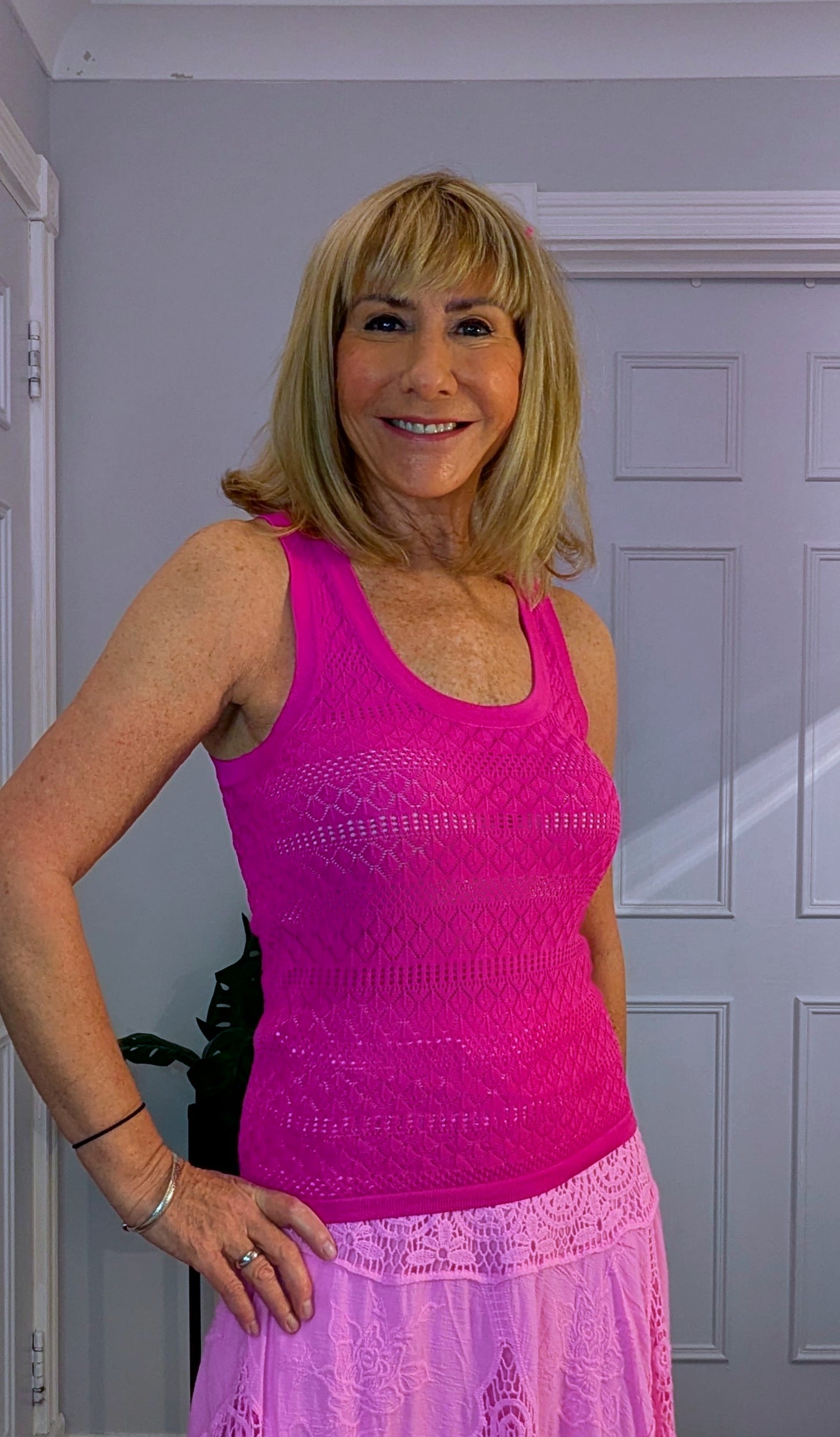 Brida Woven Vest  Sleeveless in Fuschia