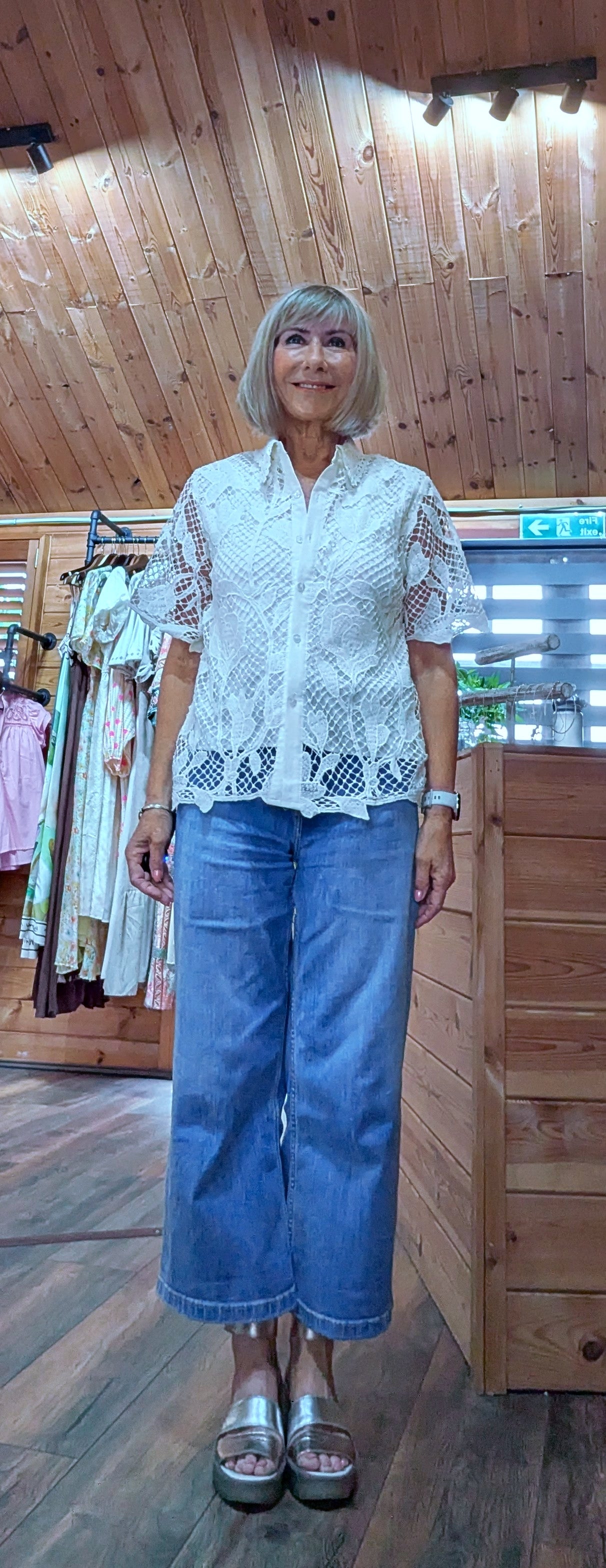 Close up Cellina Cotton  Lace Shirt – Cream