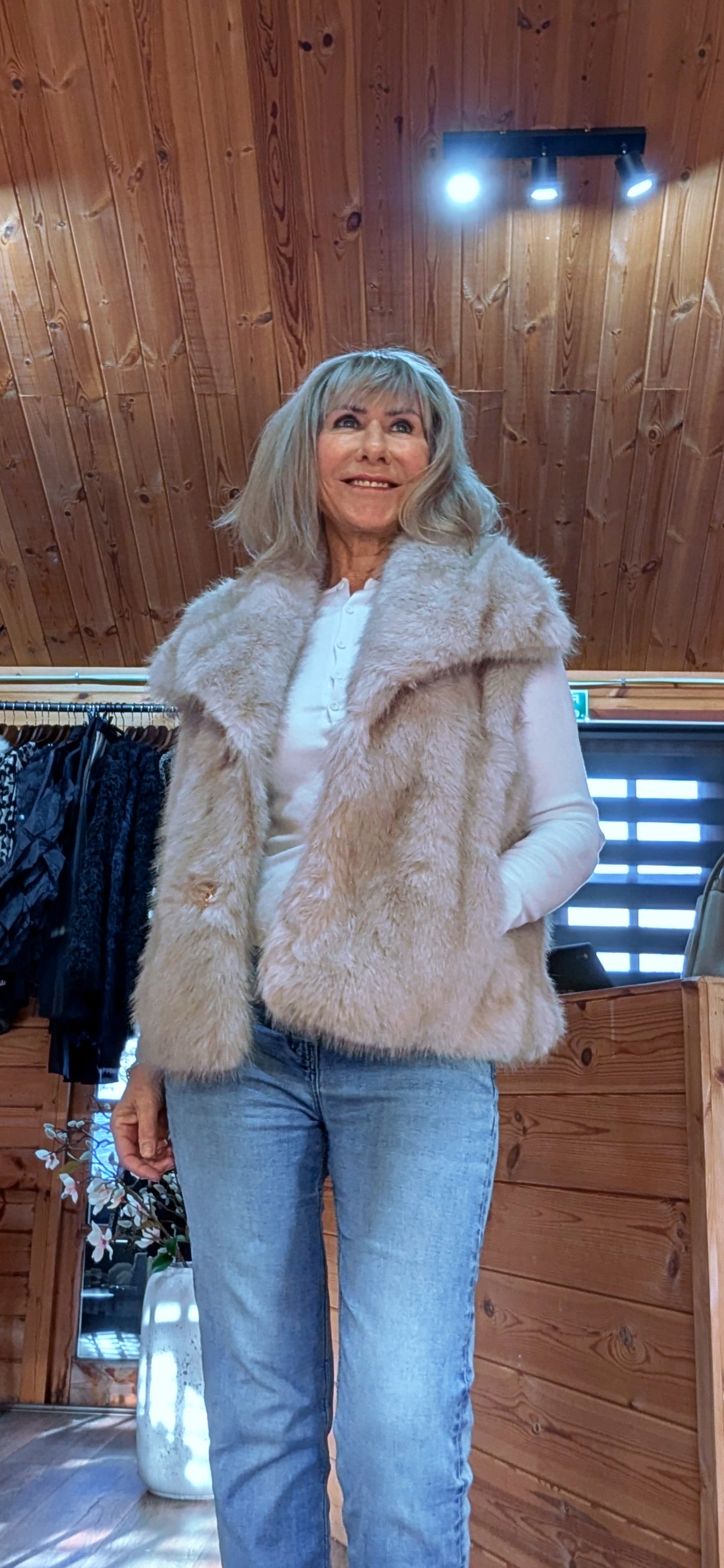 Coco Collared Faux Fur Gilet –Taupe/Soft Beige