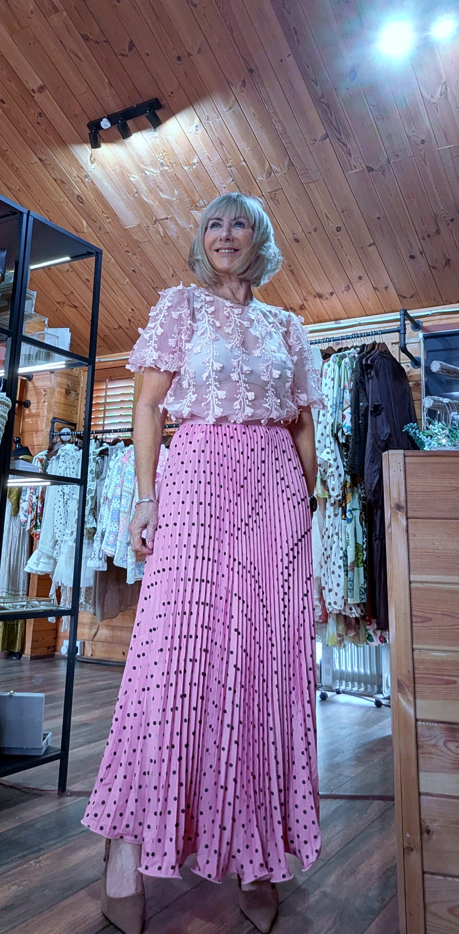 Pink pleated skirt outfit uk