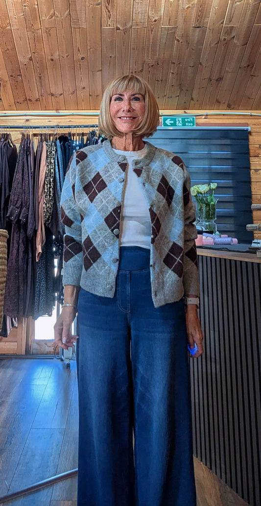 Magna blue and brown argyle knit cardigan with button front