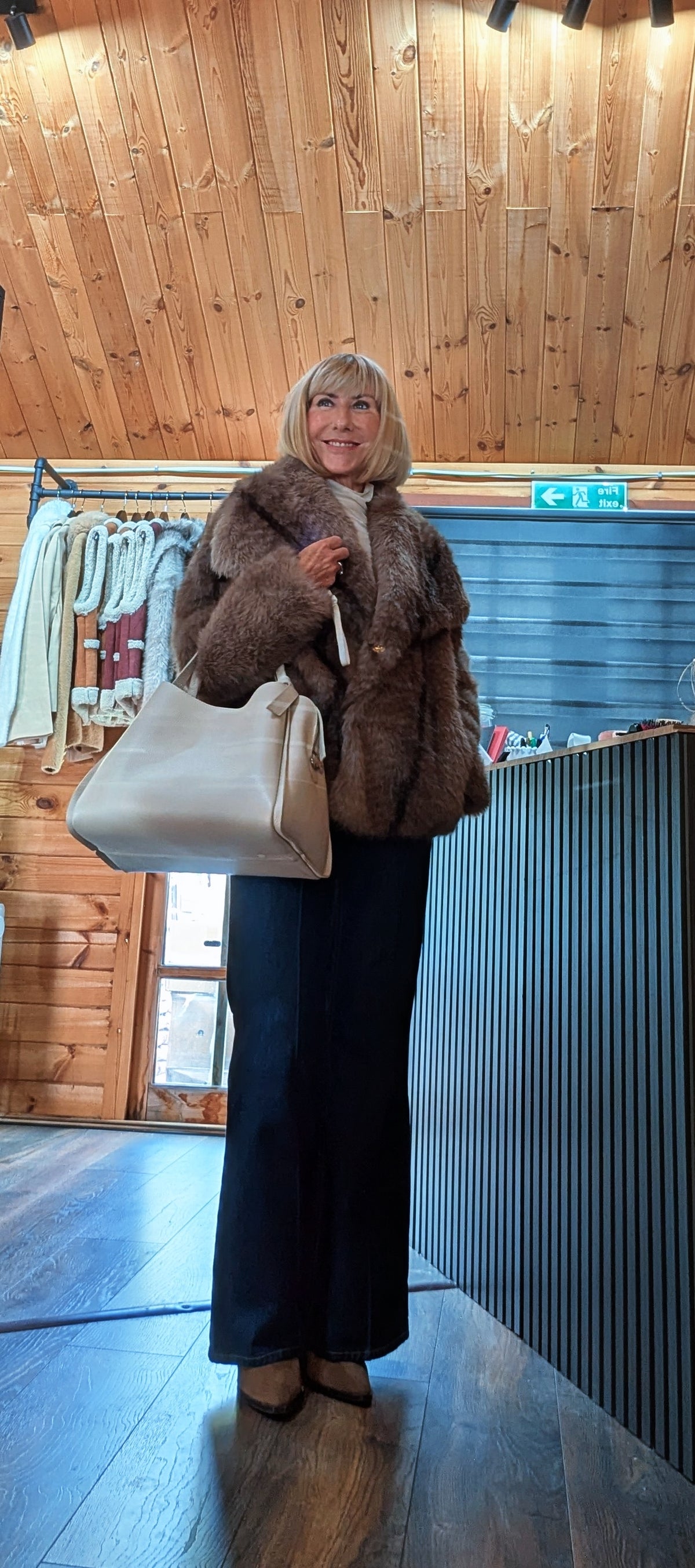 Charlotte plush faux-fur jacket in taupe with long sleeves and front pockets