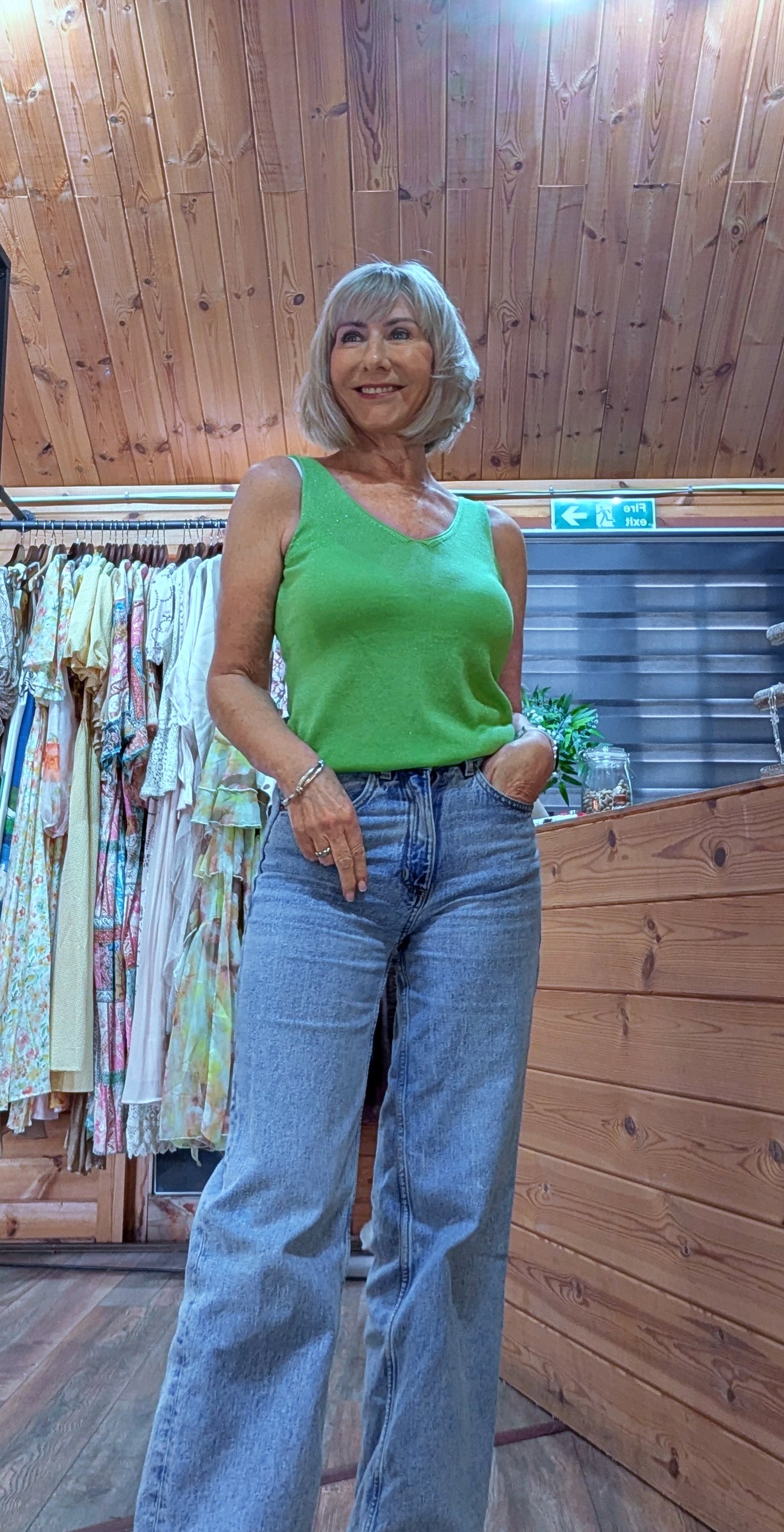 Summer green sleeveless top