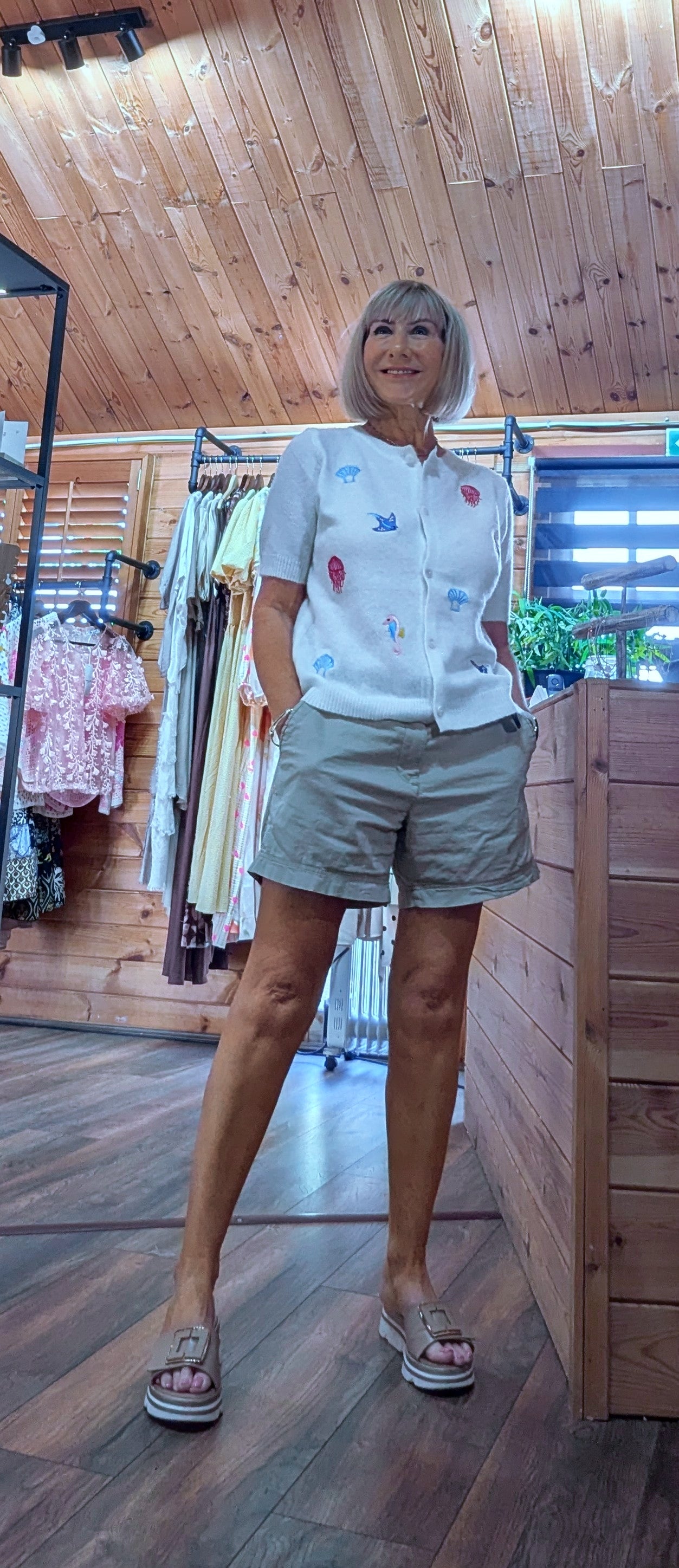 Marigold Embroidered Sea Cardigan – White styled by ditsydi with shorts