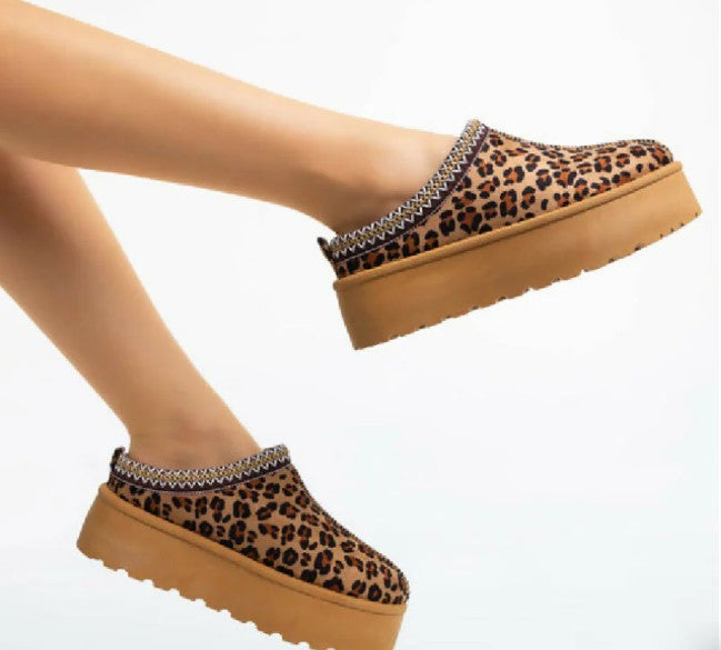 Azeala Slipper Boots–  Chunky Rubber Sole Leopard Print
