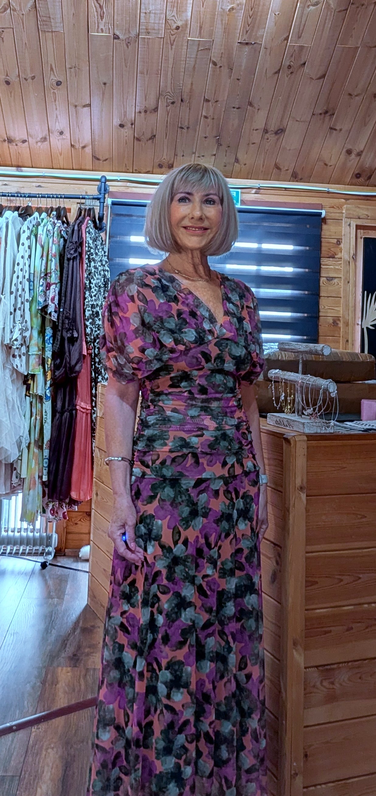 Emilie polyester occasion dress with V neckline