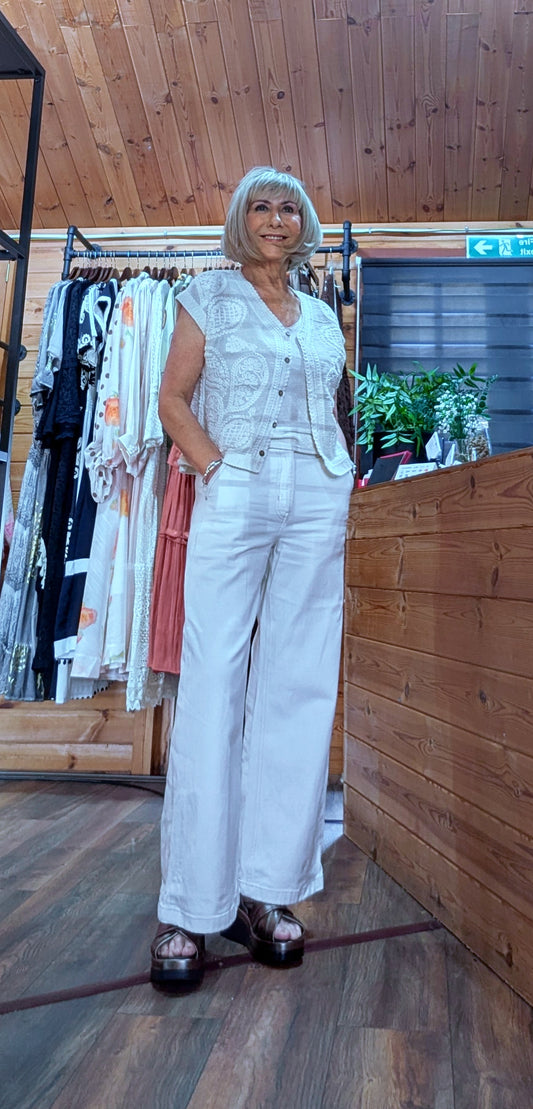 Colleen Cotton Sleeveless Cardigan in beige