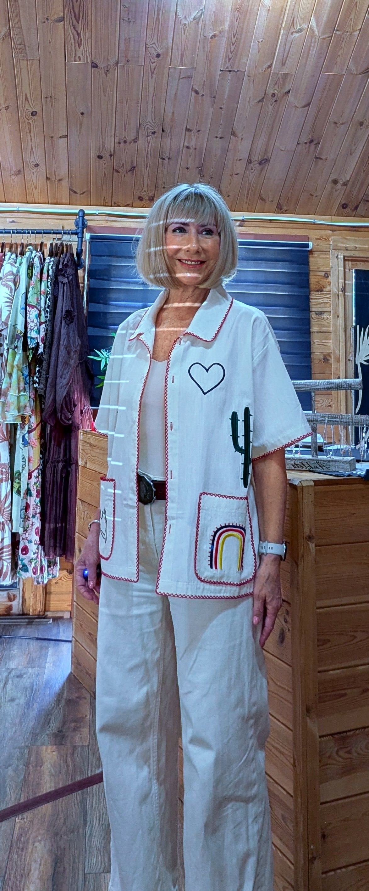 Summer cotton shirt with bold embroidery 