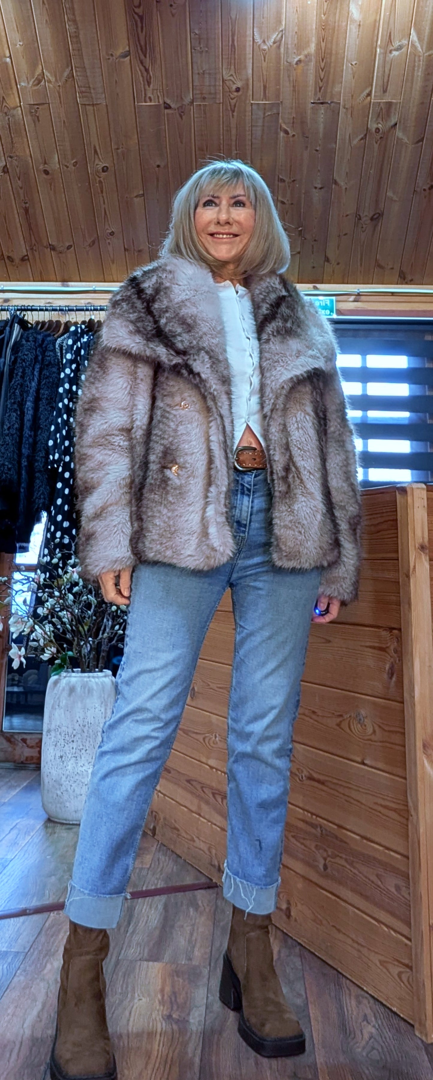 Charlotte Faux Fur Jacket – Taupe - Soft Beige