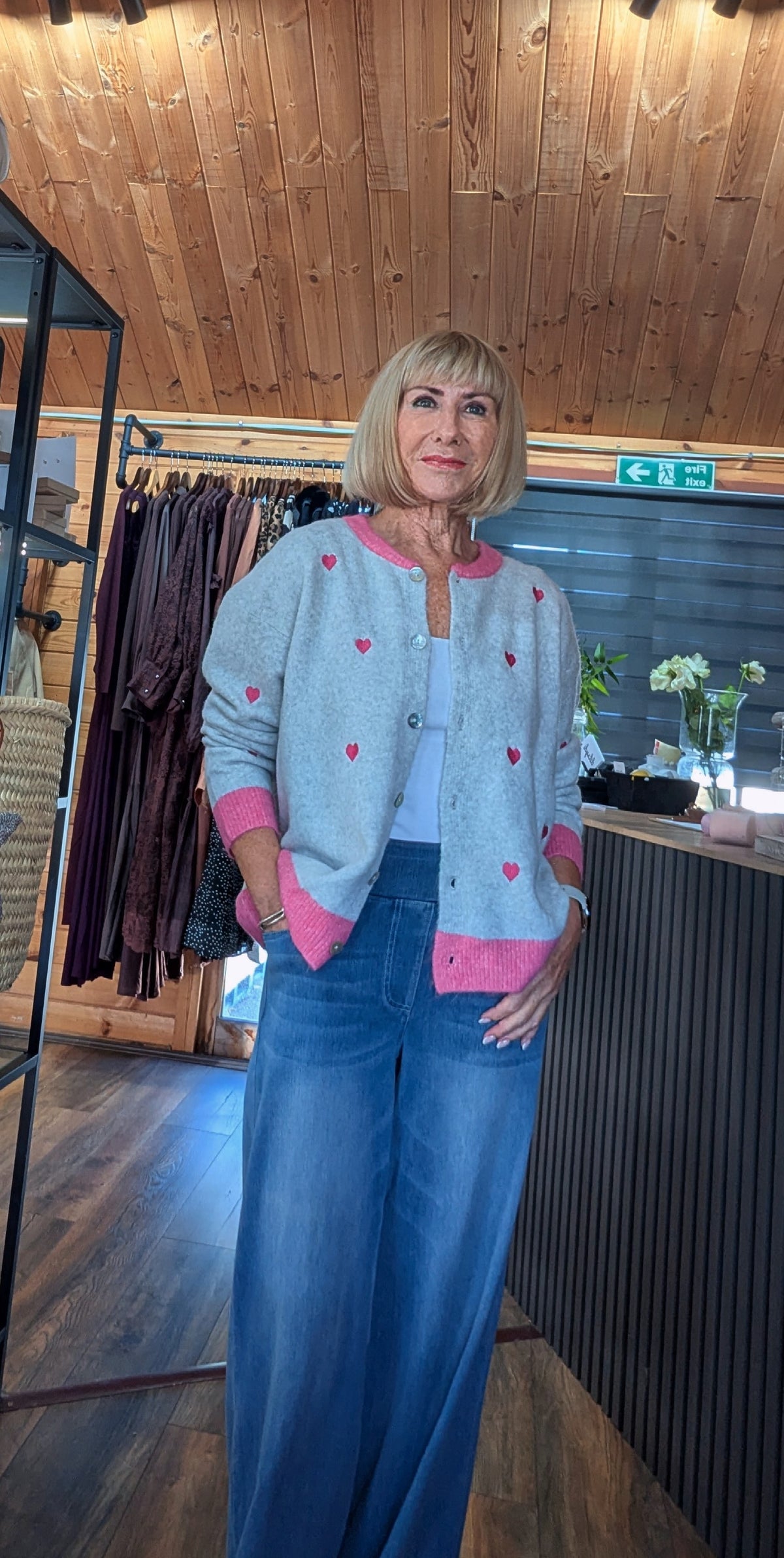 Zoe button front knit cardigan in one size UK 8–16