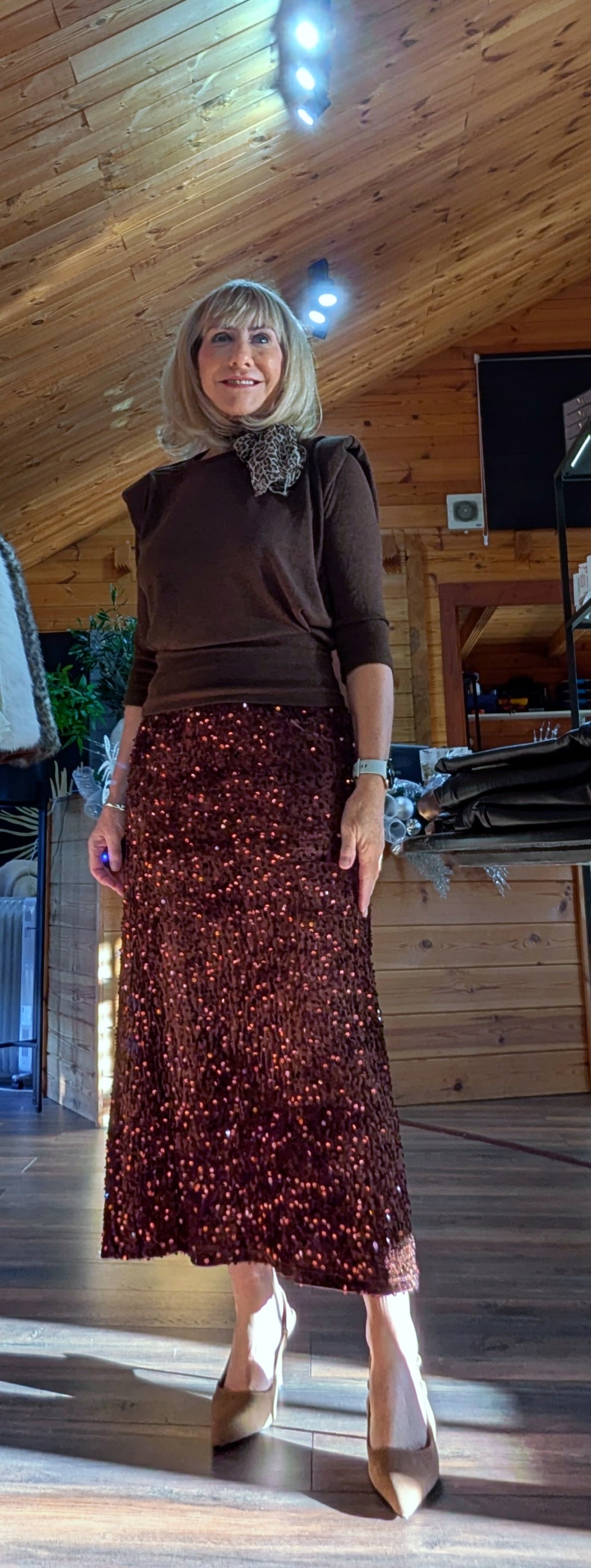 Mindy Chocolate Tailored Sweater – Shoulder Pads  Fitted Waist