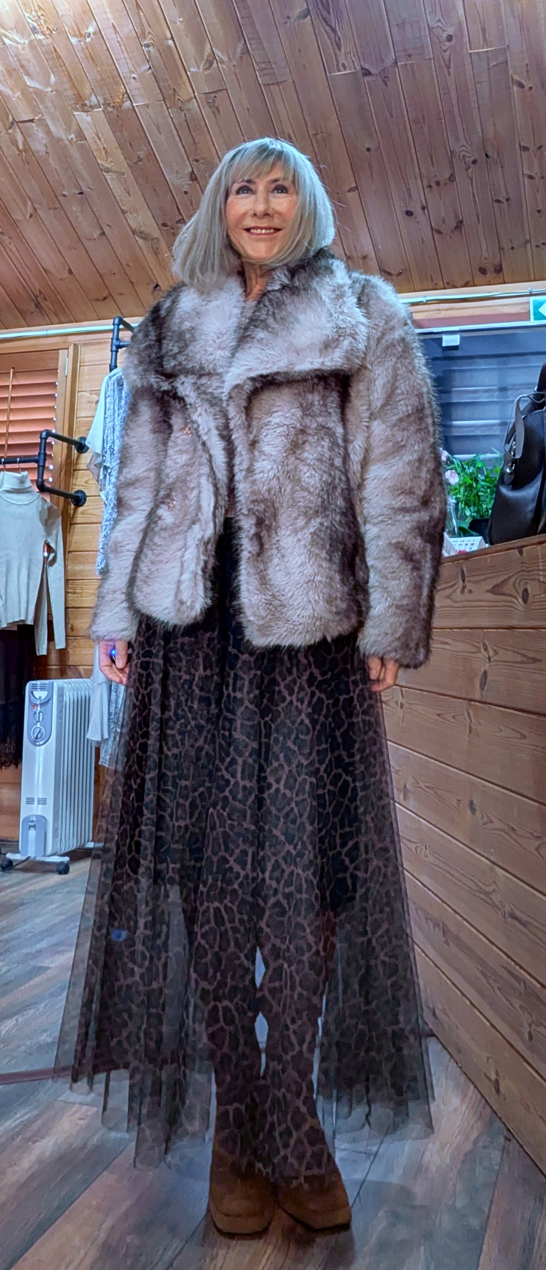Charlotte Faux Fur Jacket – Taupe - Soft Beige