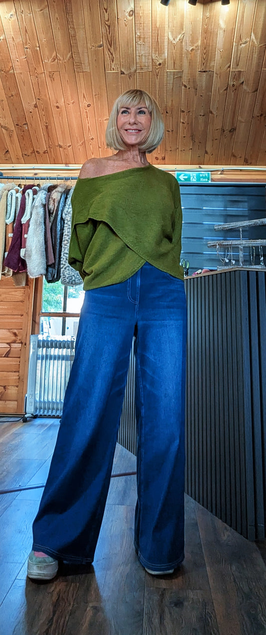 Pippa cashmere-blend crossover jumper in olive green