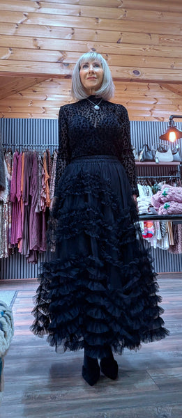Dina Voluminous A-Line Tulle Skirt – Cornelli Style with Stunning Layers