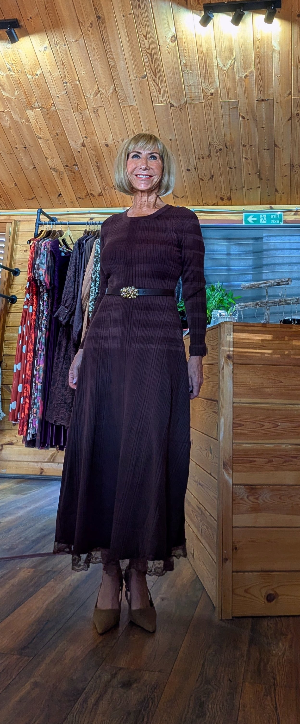 Women’s elegant knitted midi dress in cotton and viscose