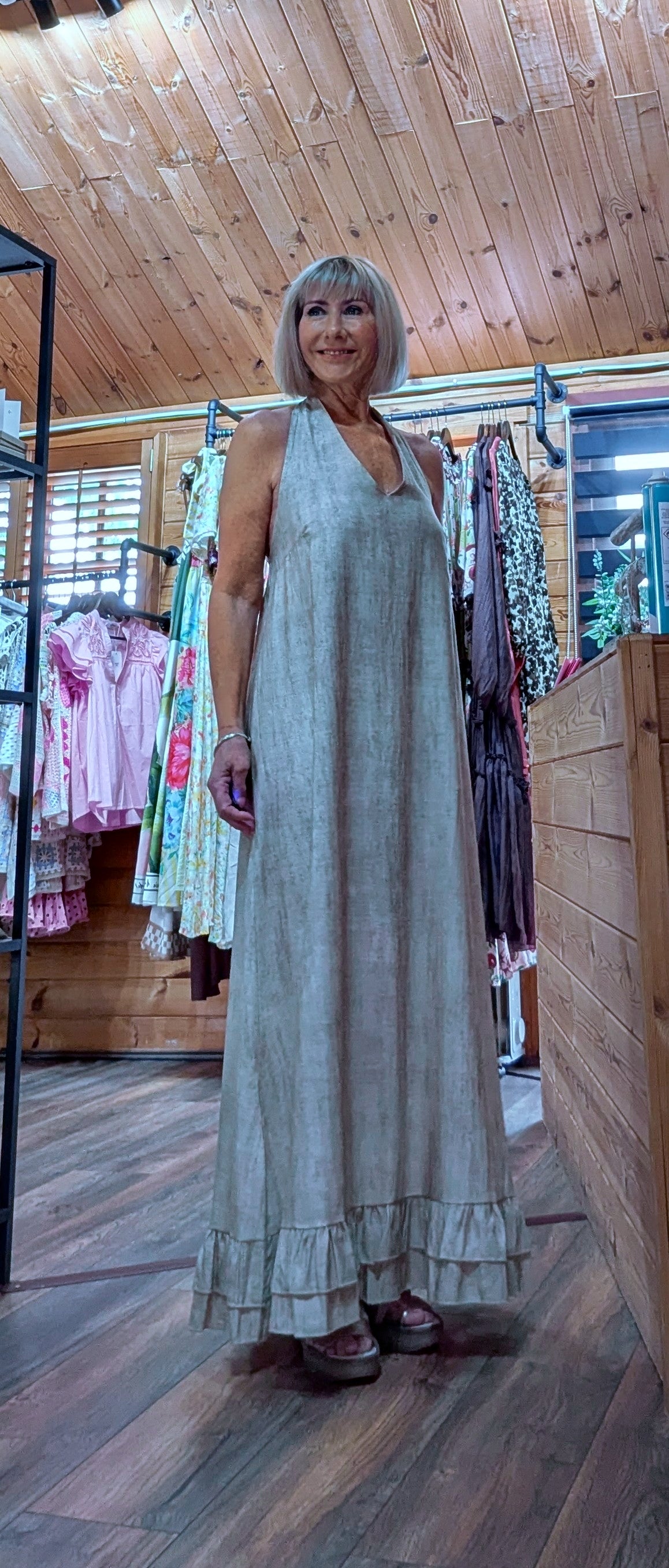 Open back viscose maxi dress for summer holidays