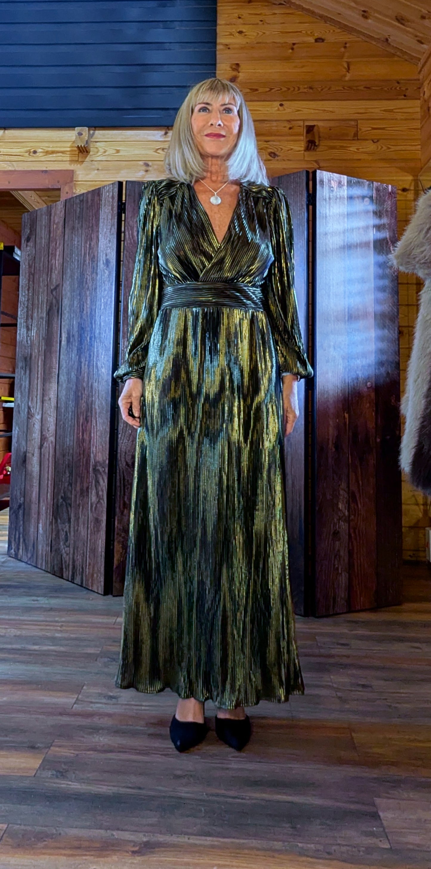 Donatella Gold and  Black Dress – Tailored Fit with Wrap Bust