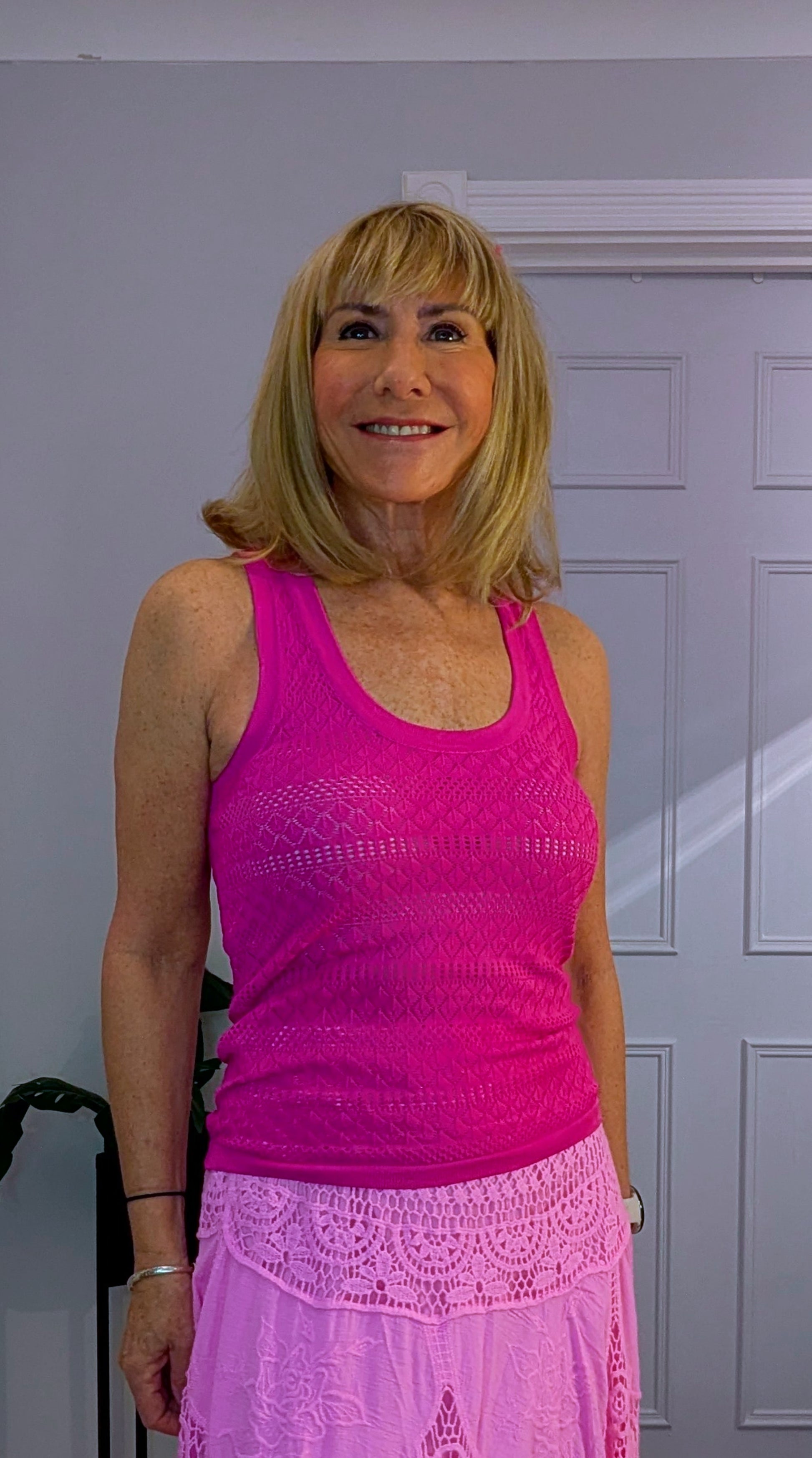 Brida Woven Vest  Sleeveless in Fuschia