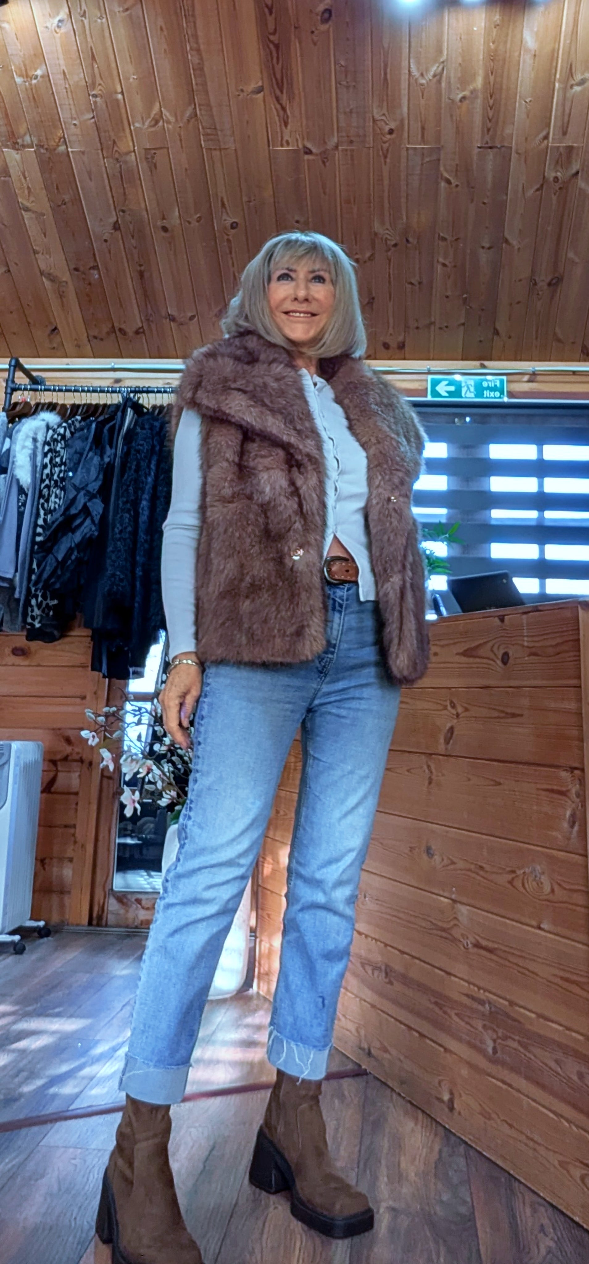 Coco Collared Faux Fur Gilet –Taupe/Soft Beige